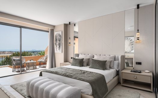 Sea View Apartment in La Cerquilla Nueva Andalucía