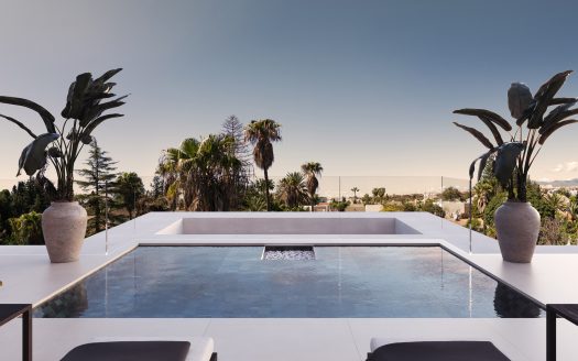 Luxury Villas Puerto Banús BeSeven by Marein