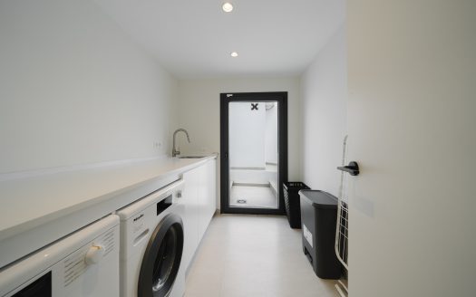 Beachside Villa San Pedro Renovated