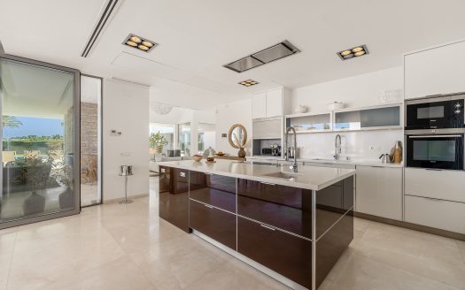 Modern Villa with Tennis Court in La Cerquilla for Sale