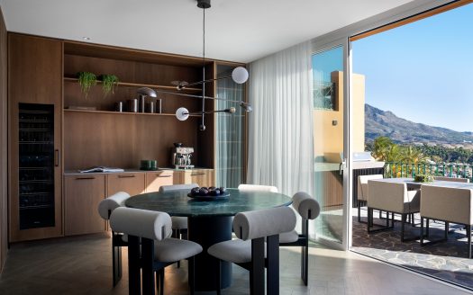 SALON PENTHOUSE MARBELLA