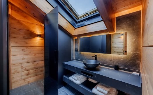 4-Bedroom Duplex Penthouse in Sierra Nevada