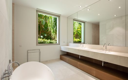 Luxury Golf Front Villa in Finca Cortesin, Casares