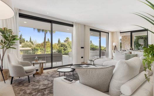 Modern 4-Bedroom Villa in Guadalmina Alta for Sale